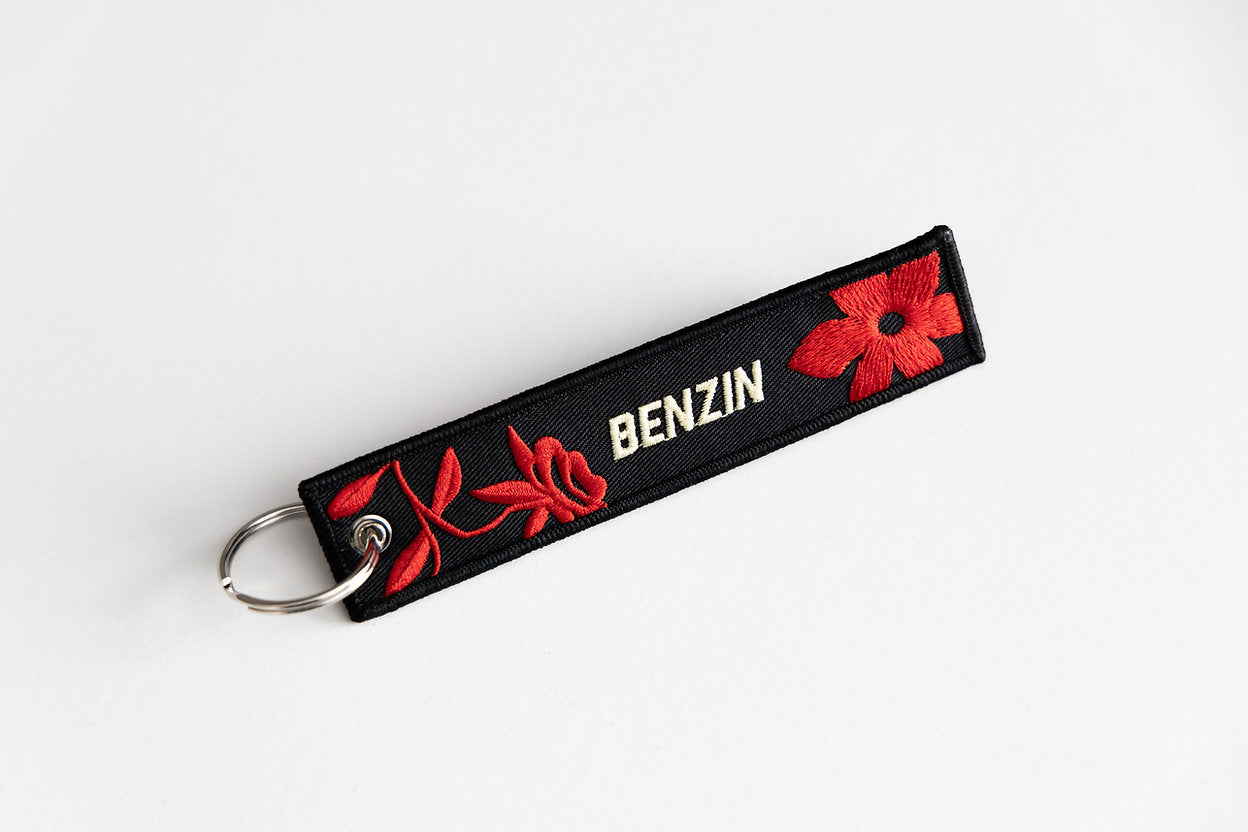 Porte-clés brodé Benzin 911 Flower