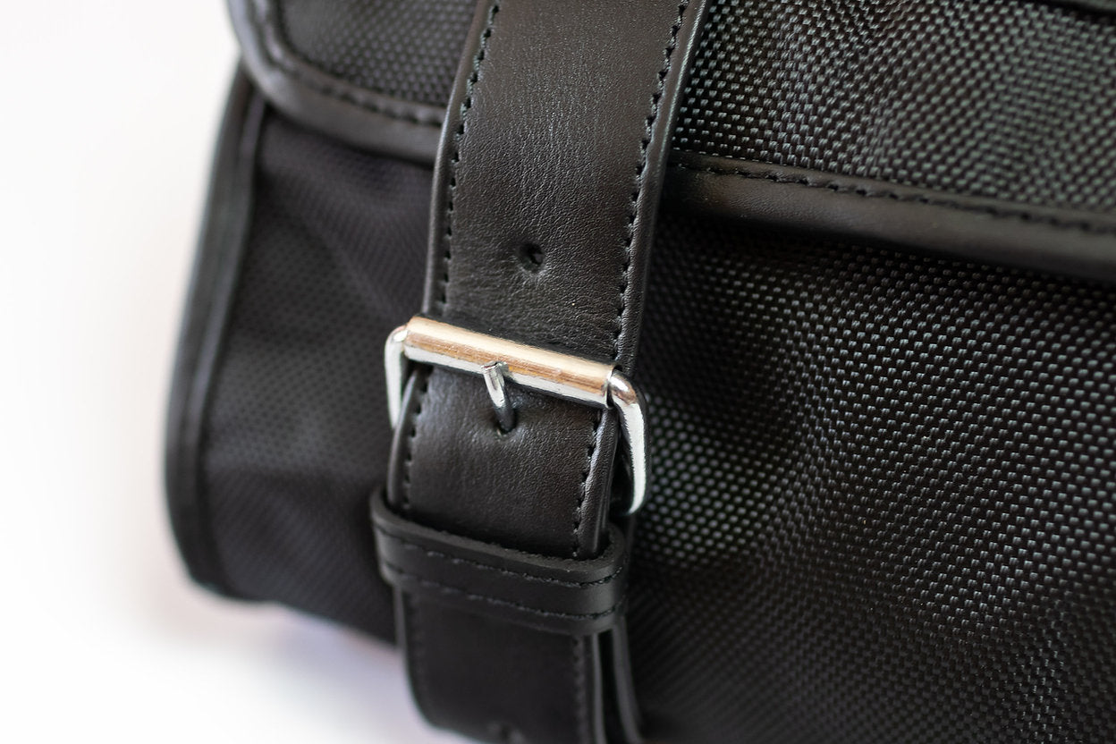Benzin Racing Leather Toolkit