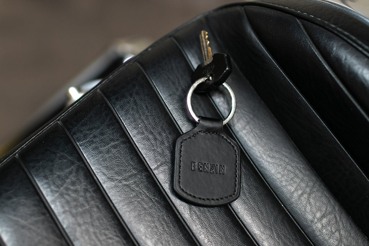 Benzin SpeedShop metal key ring